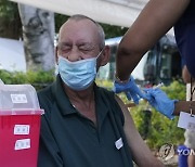 Virus Outbreak Vaccine Florida