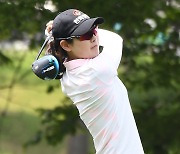 김세은-이정민, NH투자증권 챔피언십 1R 공동 선두