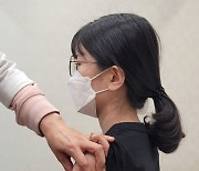 [속보] 정부, 백신 2차 접종한 요양병원 입소자 면회 완화 이달 중 확정