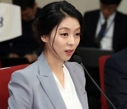 배현진 "이불 속에서나 할 말을 언론사 사장이..MBC 맛이 간 지 오래" 일침