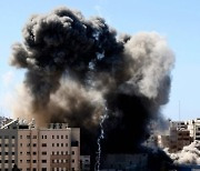 이스라엘군, 가자지구 내 AP사무실 폭격..AP "언론보도 차단 조치"(종합)