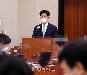 결국 '비전문가' 노형욱의 국토부 탄생..집값 안정 가능할까