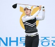 박민지, NH투자증권 챔피언십 2R 선두..스폰서 대회서 시즌 2승 조준 [KLPGA]