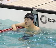 황선우, 자유형 100m서 또 한국 신기록