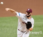 '브리검 호투+1회 빅이닝' 키움, 한화에 15-1 대승