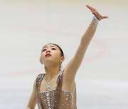 윤아선 '女중학부 프리 1위'