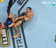 힐훅까지 참고 버텼지만..UFC 퍼거슨, 다리우쉬에 판정패