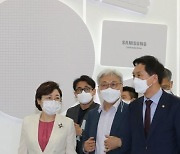 삼성 방문해 '반도체 대책 강구' 약속한 野.. 민심잡기 총력전(종합)
