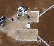 Braves Brewers Baseball