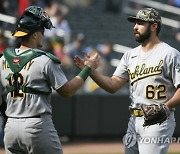 Athletics Twins Baseball