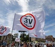 ITALY CORONAVIRUS PANDEMIC VACCINATION PROTEST