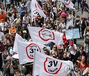 ITALY CORONAVIRUS PANDEMIC VACCINATION PROTEST