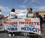 ITALY CORONAVIRUS PANDEMIC VACCINATION PROTEST