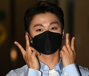 [TEN 포토] 포레스텔라 조민규 '깜찍하게 브이'