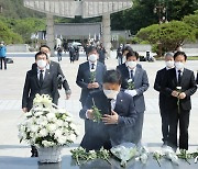 김영배 더불어민주당 의원..국립 5·18민주묘지 참배