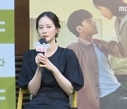 '목표가 생겼다' 이영진 "NO 메이크업 촬영, 첫방 걱정돼"