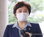 조수진 "與원내대표가 법사위원장? 진기명기 쇼쇼쇼"