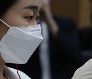 "집단감염도 피했다"..코로나19 백신 예방효과 속속 확인