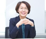 임혜숙 장관, 첫 현장 방문 "과학기술 강국 만들겠다"