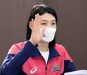 상하이행 김연경 "국내팬 응원 못 잊을 것"