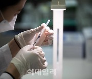 5인 금지·밤 10시 해제부터 스포츠 관람 완화?..백신 인센티브 내용은