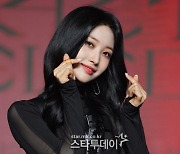 에버글로우 시현 "새 리더 맡아, 융화 위해 노력할 것"