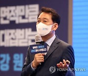 이준석 돌풍에 '40세 대선 출마제한' 논란.."장유유서 헌법"(종합)