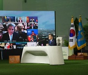 존 케리 "온실가스 감축목표 강화, 개도국도 동참해야"