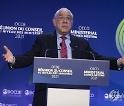 FRANCE OECD HANDOVER CEREMONY