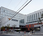 강남 호텔 수영장서 30대 男 사망..18분 뒤 손님이 발견