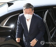 이용구 수사 '윗선 없었다' 가닥..폭행은 처벌 가능성