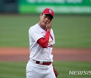 김광현 "몸 이상" 4회 교체