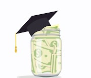 등록금 너무 올린 대학, 내년부터 신입생 10 % 줄인다