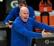 [NBA] '매직' 만들어낸 클리포드 감독, 올랜도와 결별