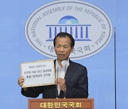 최문순, 대권 주자 중 민주당에 '경선 연기 논의' 첫 공식 제안