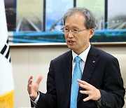 [Herald Interview] Chief of Korea National Railway maps out innovative future for railways in Korea