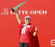 Jang Ha-na continues decade-long KLPGA winning streak