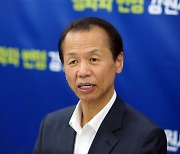 최문순 "與 대선 경선, 연기할 수 있으면 하면 좋겠다"