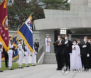 분향 마친 문재인 대통령 내외