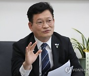 현안 해결 의지 밝히는 민주당 송영길 대표