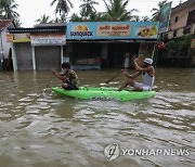 SRI LANKA WEATHER FLOOD