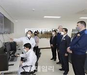 한국지엠 노사, '전기차 생산 따내러' 美GM 본사 방문