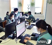 북한 "과학기술전당, 선진자료 물 흐르듯 보급"..'정보화' 강조