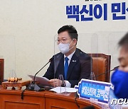 與  "'군범죄 근절 혁신 TF' 구성"