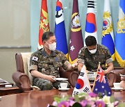 원인철 합참의장 '한·호주 군사 교류협력 증진 방향 논의'