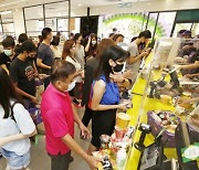 CU convenience store's first Malaysian outlet becomes a sensation
