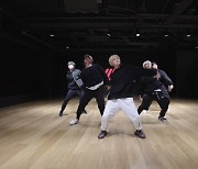 아이콘, '킹덤' 비하인드 콘텐츠 첫 공개..칼각 살아있는 '리듬타'
