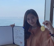 '박찬민 딸' 박민하, 사격대회 은메달 쾌거.."대회 신기록 세웠어요"