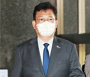 與 투기의혹 의원들 '출당' 등 강경 조치