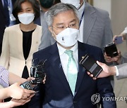 [2보] '선거법 위반' 최강욱 1심 벌금 80만원..의원직 유지